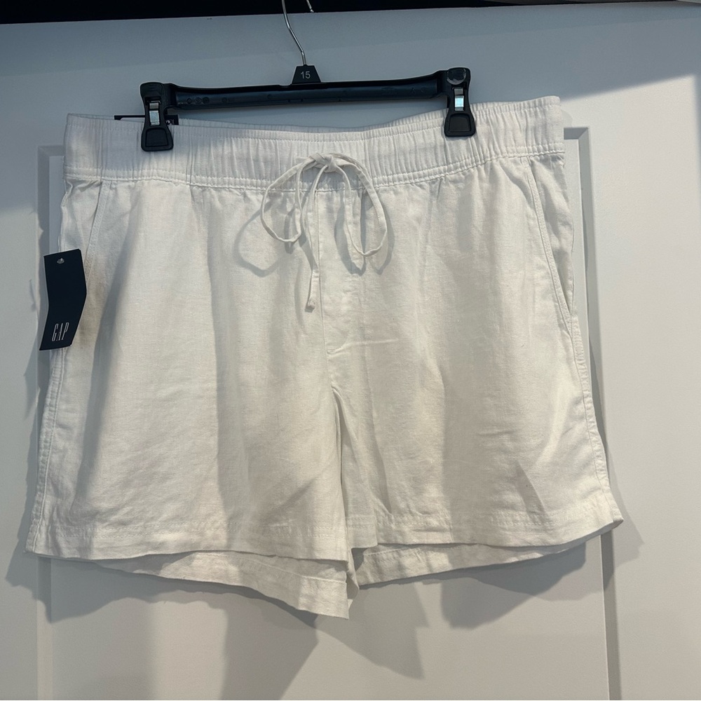 GAP Pull-on White Linen Shorts